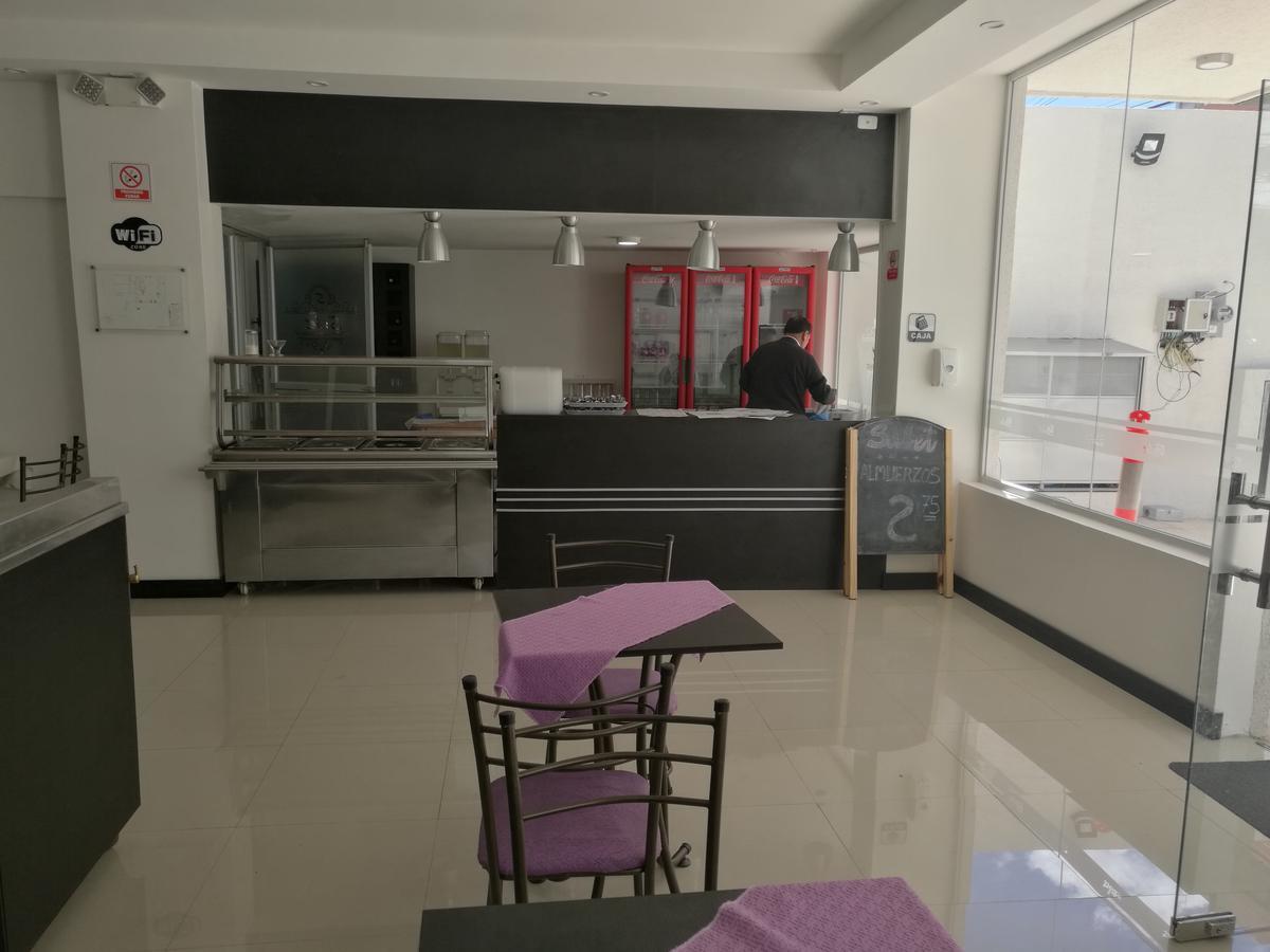 Hotel Sabet Кіто Екстер'єр фото