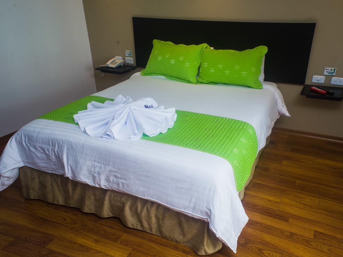 Hotel Sabet Кіто Екстер'єр фото